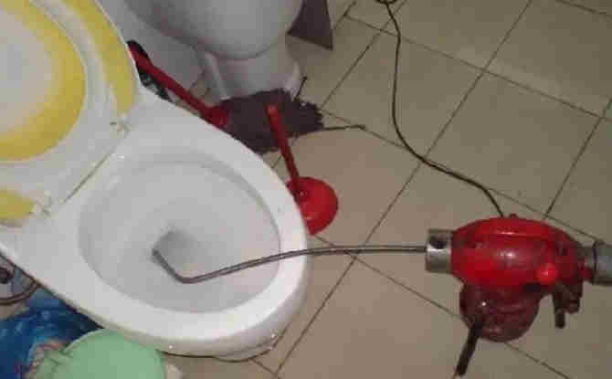 双阳马桶通下水